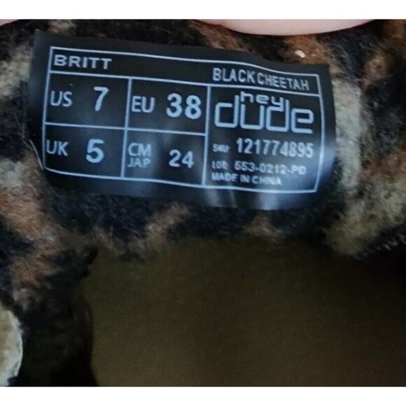 Hey Dude Britt Black Cheetah Shoes Womens 7 Tan Leopard The Buckle - Picture 11 of 11